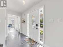 330 CHERYL MEWS BOULEVARD | Newmarket Ontario | Slide Image Nine