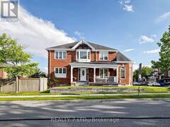330 CHERYL MEWS BOULEVARD Newmarket Ontario, L3X 3J6