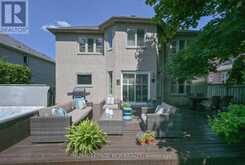 908 SCHAEFFER OUTLOOK | Newmarket Ontario | Slide Image Forty