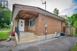 238 MARY STREET | Orillia Ontario | Slide Image Three