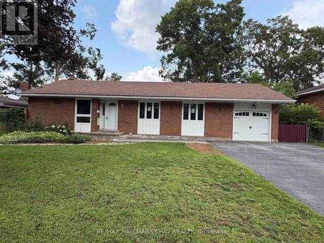 426 HIGHLAND AVENUE Orillia Ontario, L3V 4E7 - 3 Bedrooms Home For Sale