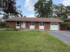 426 HIGHLAND AVENUE Orillia Ontario, L3V 4E7