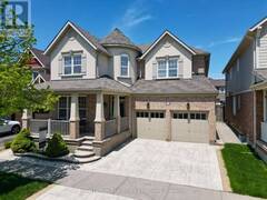 879 ETHERINGTON WAY Milton Ontario, L9T 0Z3