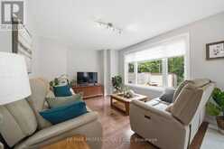 200 MORRISON DRIVE | Caledonia Ontario | Slide Image Thirteen