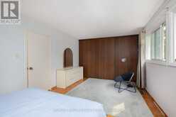 68 APPLEGATE CRESCENT | Toronto Ontario | Slide Image Fifteen