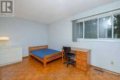 68 APPLEGATE CRESCENT | Toronto Ontario | Slide Image Seventeen