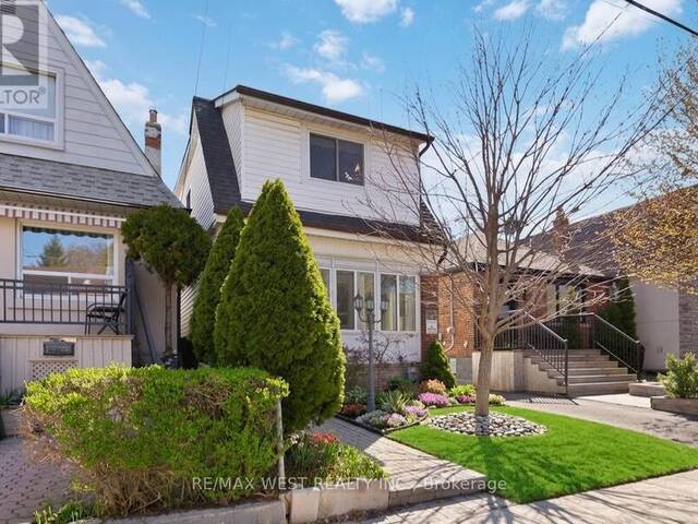 79 KING EDWARD AVENUE Toronto Ontario, M4C 5J5 - 3 Bedrooms Home For Sale
