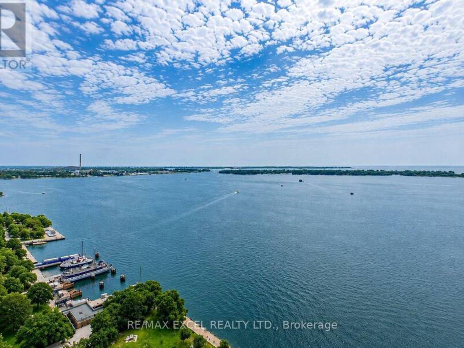 3403 - 65 HARBOUR SQUARE, Toronto, Ontario M5J 2L4