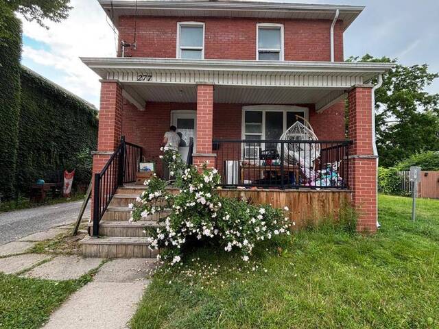 277 NIAGARA STREET W Welland Ontario, L3C 1K5 - 8 Bedrooms Home For Sale