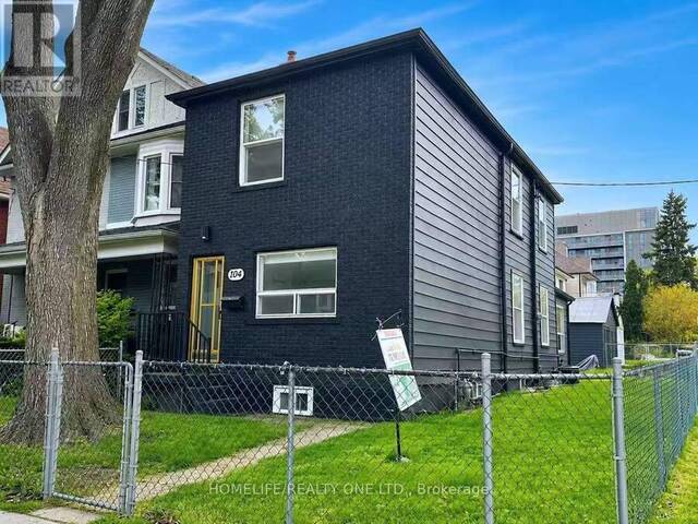 104 BENSON AVENUE Toronto Ontario, M6G 2J1 - 5 Bedrooms Home For Sale