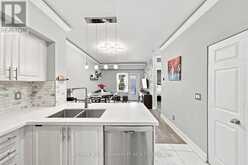 210 - 9973 KEELE STREET | Vaughan Ontario | Slide Image Ten
