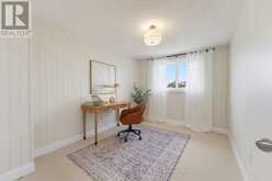 32 SILVERVINE DRIVE | Hamilton Ontario | Slide Image Thirteen