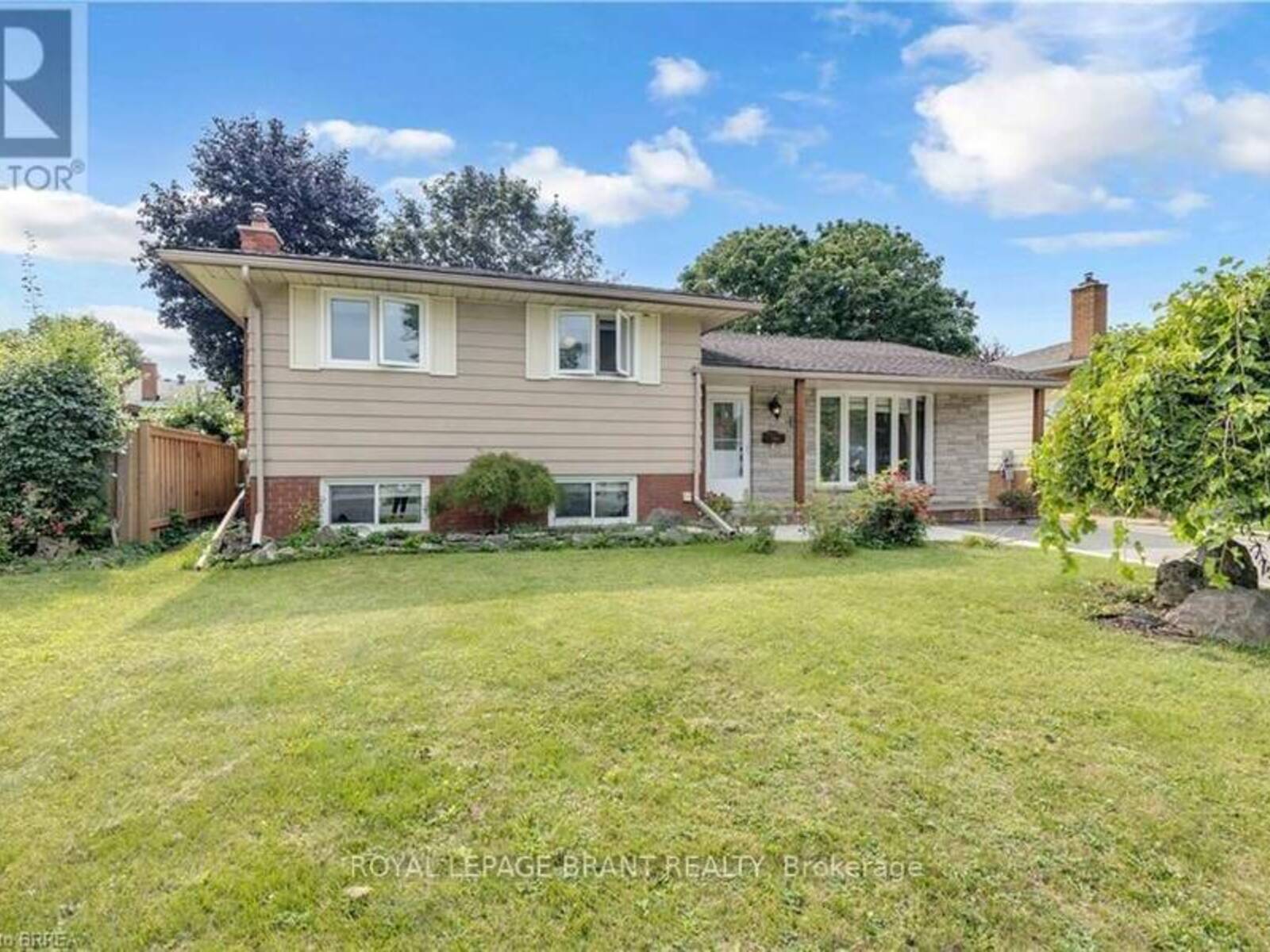 92 BRIER PARK ROAD, Brantford, Ontario N3R 5T4