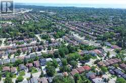 30 SCARBORO AVENUE | Toronto Ontario | Slide Image Thirty-two