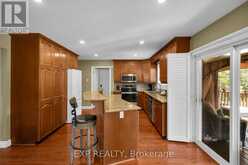 5763 BLACK RIVER ROAD | Georgina Ontario | Slide Image Ten