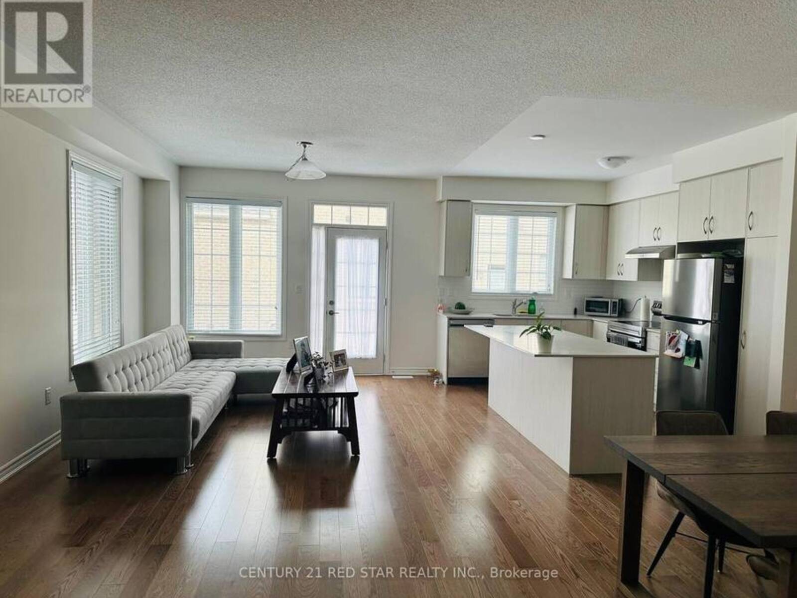 441 BERGAMOT AVENUE, Milton, Ontario L9E 1T9