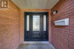 296 THORNTON ROAD N | Oshawa Ontario | Slide Image Six