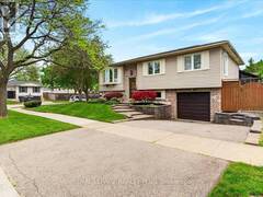 4452 DELANEY DRIVE Burlington Ontario, L7L 5J2