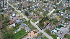 394 MAPLEHURST AVENUE | Oakville Ontario | Slide Image Six