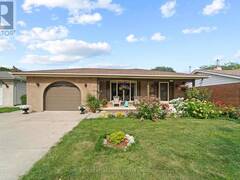9925 HOLLY CRESCENT Windsor Ontario, N8R 1Y6