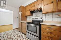 103 JOHN LINDSAY COURT | Toronto Ontario | Slide Image Eighteen