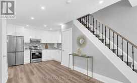 8 FAIRGLEN CRESCENT | Toronto Ontario | Slide Image Eleven