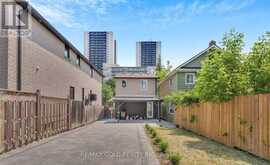 8 FAIRGLEN CRESCENT | Toronto Ontario | Slide Image Forty-two