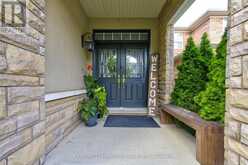 1406 MARSHALL CRESCENT | Milton Ontario | Slide Image Three