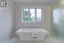 6 DENNIS REED COURT | Aurora Ontario | Slide Image Thirty-one