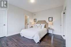 6 DENNIS REED COURT | Aurora Ontario | Slide Image Thirty-two