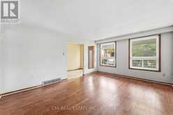185 LAVINA CRESCENT | Hamilton Ontario | Slide Image Fifteen