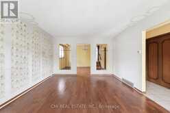 185 LAVINA CRESCENT | Hamilton Ontario | Slide Image Nine