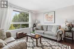 30 TWINOAKS CRESCENT | Hamilton Ontario | Slide Image Thirteen
