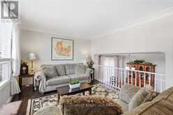 30 TWINOAKS CRESCENT | Hamilton Ontario | Slide Image Fourteen