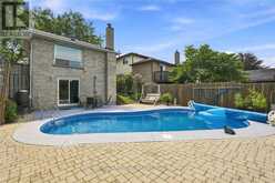 30 TWINOAKS CRESCENT | Hamilton Ontario | Slide Image Forty-one