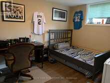 20B CHESTNUT STREET E | St. Catharines Ontario | Slide Image Nine