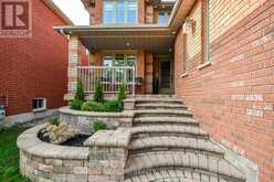 112 BIRCHWOOD DRIVE | Barrie Ontario | Slide Image Five
