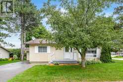 92 TECUMSETH PINES DRIVE | New Tecumseth Ontario | Slide Image Two