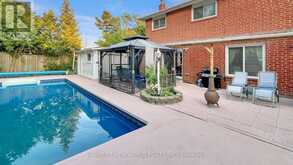 14 MADRID CRESCENT | Brampton Ontario | Slide Image Nine