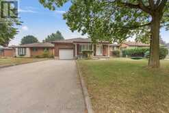 37 LAURENTIAN DRIVE S | London Ontario | Slide Image Three