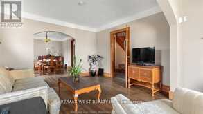 959 WESTMINSTER BOULEVARD | Windsor Ontario | Slide Image Eight