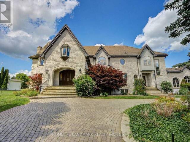 21 KENSINGTON DRIVE Richmond Hill Ontario, L4E 3M9 - 6 Bedrooms Home For Sale