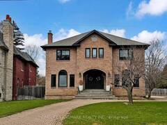 20 BLAINE DRIVE Toronto Ontario, M3B 2G4