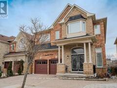 4 AQUILINA COURT Ajax Ontario, L1Z 0E5