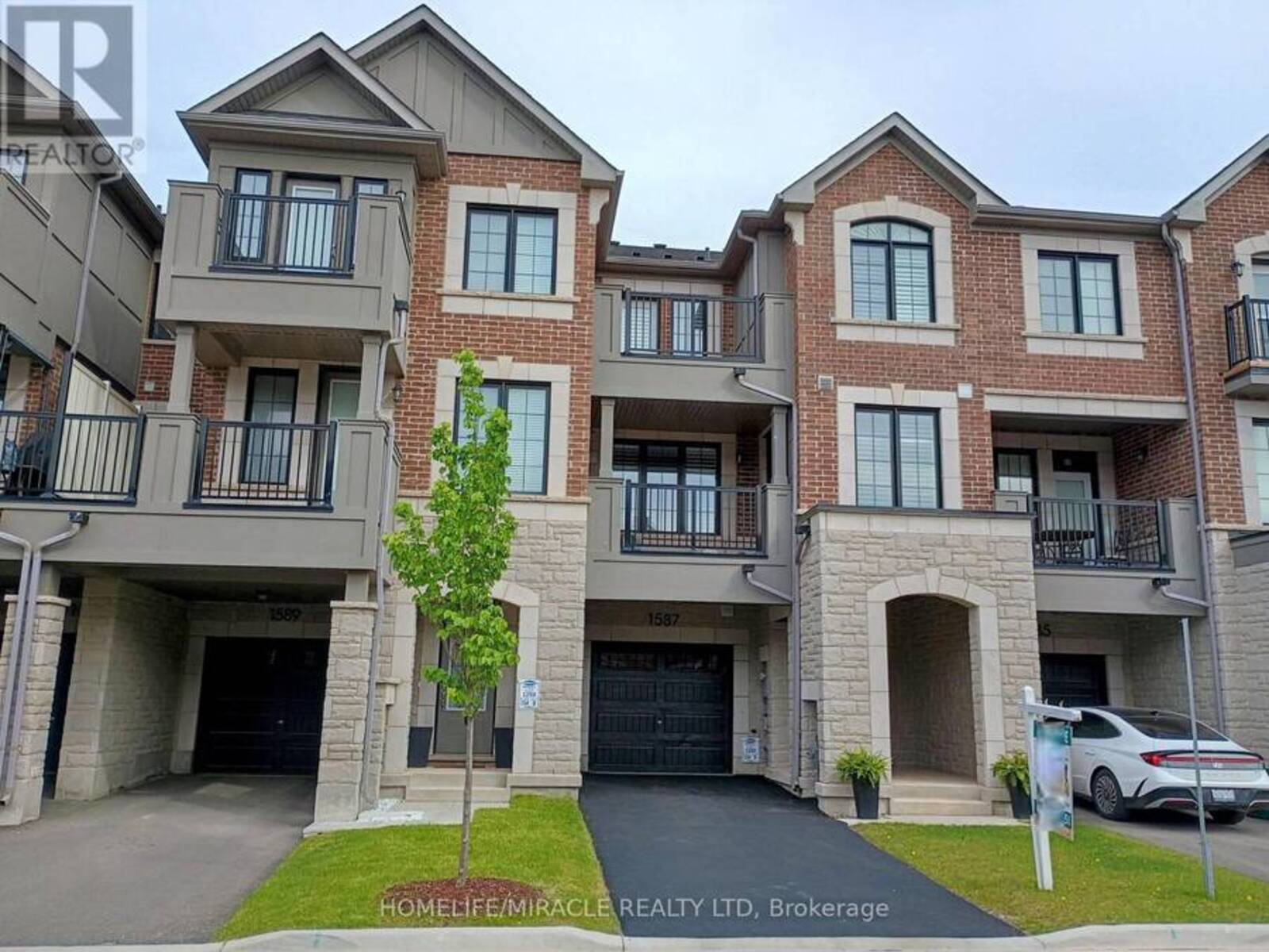 1587 MOIRA CRESCENT, Milton, Ontario L9E 1X8