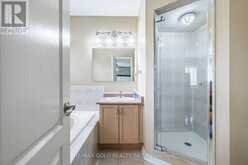 48 REDFINCH WAY | Brampton Ontario | Slide Image Nineteen