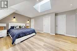 732 - 75 WELDRICK ROAD E | Richmond Hill Ontario | Slide Image Eleven