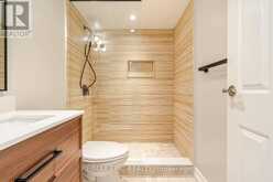 732 - 75 WELDRICK ROAD E | Richmond Hill Ontario | Slide Image Twenty-one