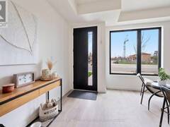 17 RAINWATER LANE Barrie Ontario, L4N 9J6