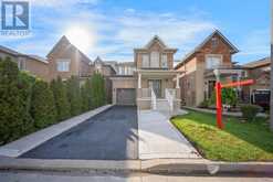 7 PENBRIDGE CIRCLE | Brampton Ontario | Slide Image Two